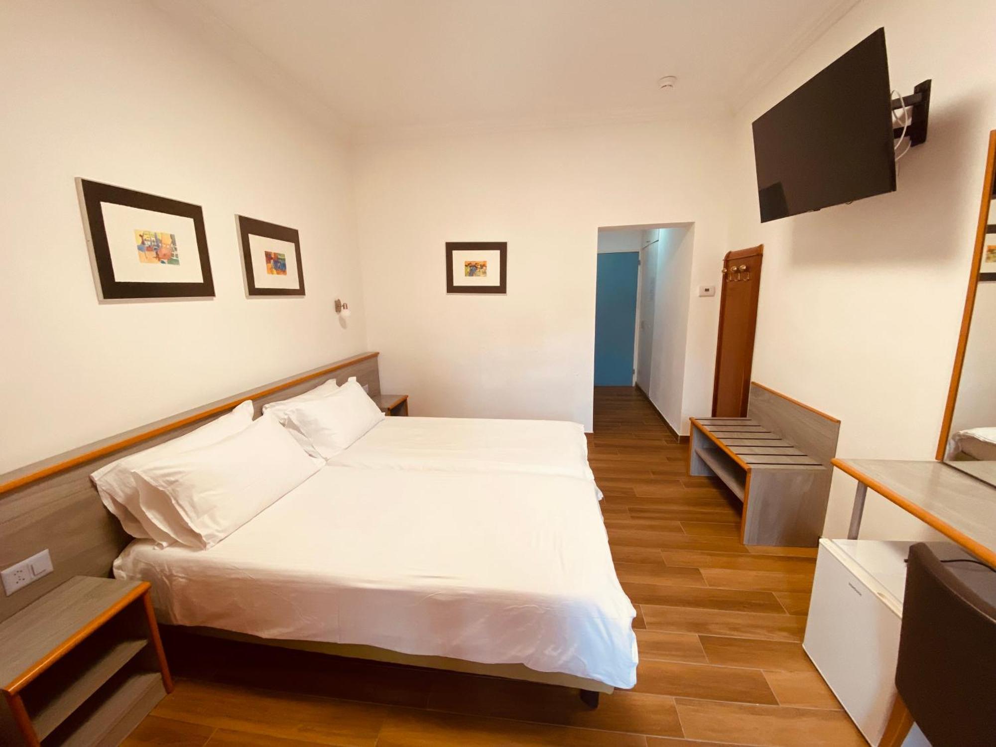 Hotel Garni Montaldi Muralto Exterior photo