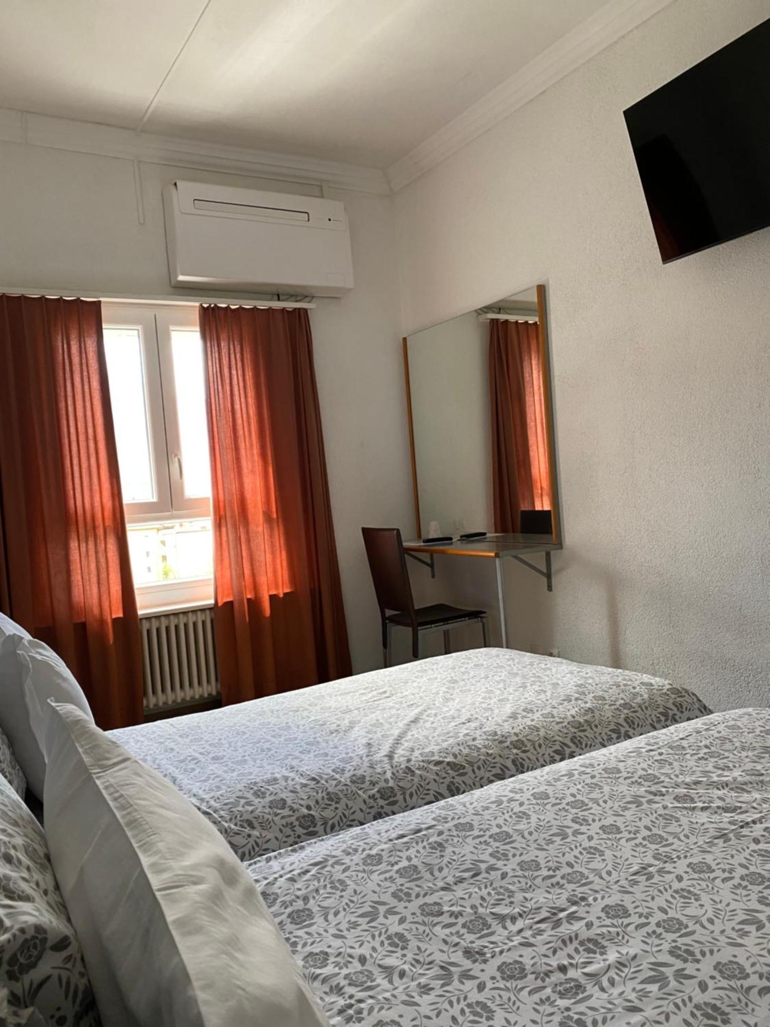 Hotel Garni Montaldi Muralto Exterior photo