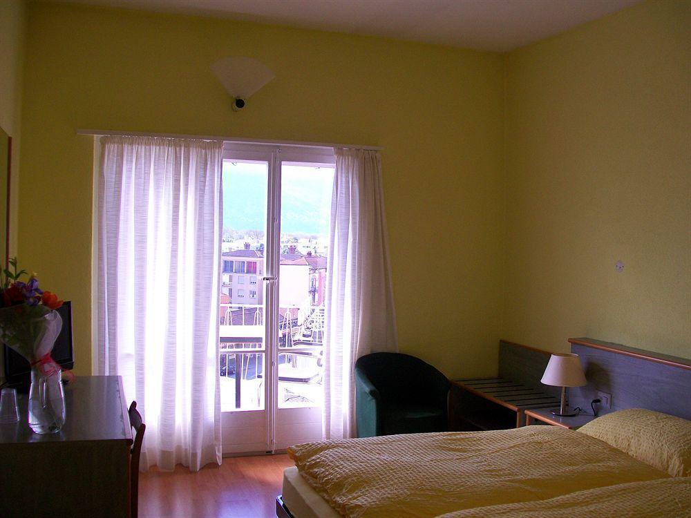 Hotel Garni Montaldi Muralto Exterior photo